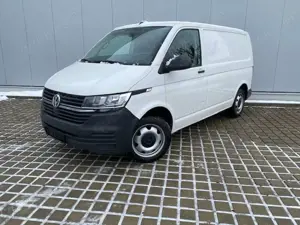 Volkswagen T6.1 Transporter Kasten 2.0 TDI 150 PS 4Motion AHK/KOMFORT-PLUS/AP Bild 2