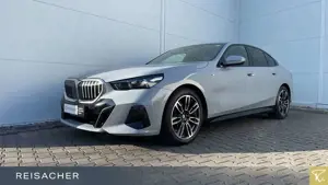 BMW 520 i Lim M Sport,LCPro.HuD,DA+,adLED,360°