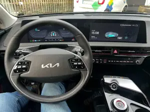 Kia EV6 77,4kW/h 4WD 325PS KD+§ neu unffrei Bild 5