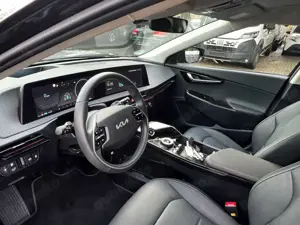 Kia EV6 77,4kW/h 4WD 325PS KD+§ neu unffrei Bild 4