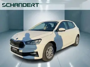 Skoda Fabia 1.0 MPI Essence LED Klima Sitzheizung DAB