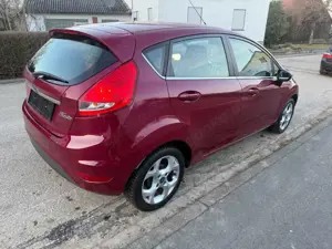 Ford Fiesta Titanium *Keyless*Klima*Sitzheizung*121tkm*HU NEU* Bild 3
