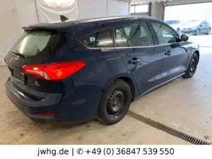 Ford Focus Turnier Cool Navi ACC 16" Sportsitze DAB+ Bild 4