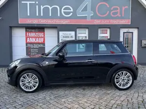 MINI Cooper LED Navi SHZ Leder PDC 1.Hand Bild 3