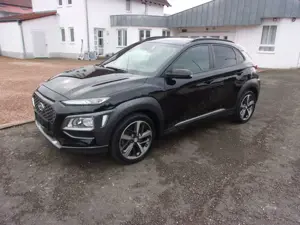 Hyundai KONA Kona Style 4WD Aut. Navi Kamera SHZ 18 Zoll