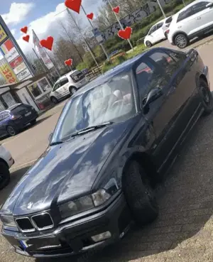 BMW 318 318i
