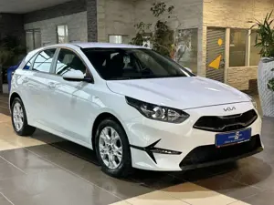Kia Ceed / cee'd Edition 7 Spurassist DAB Tempomat Klima PDC