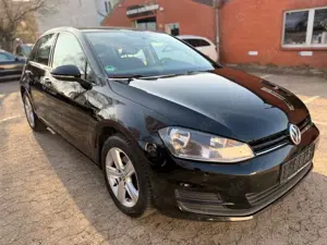 Volkswagen Golf VII 7 Lim.Trendline'LED'PDC'2.Hand+SH'5-Tür