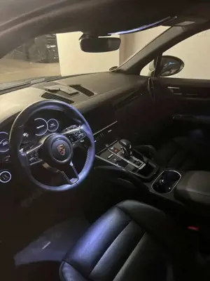 Porsche Cayenne Basis Bild 4