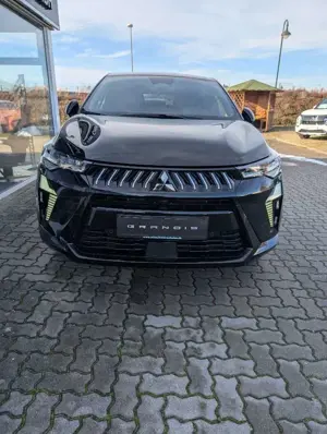 Mitsubishi Grandis Intro Edition 1.8 Hybrid