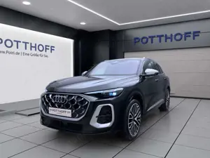 Audi SQ5 SUV TFSI Q PANO AHK NAVI BO eKLAPPE