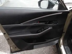 Mazda CX-30 e-SKYACTIV-G M-Hybrid 140 Nagisa AT Bild 3