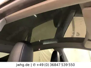Tesla Model Y Long Range Dual AWD|Autopilot|Pano|Kam Bild 4