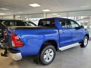 Toyota Hilux Double Cab Comfort 4x4* AHK 3t.* nur 19.000 km! Bild 2