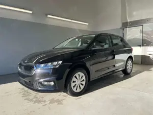 Skoda Fabia Selection 95PS GV4+Sitzheiz+Lenkradheiz+AppConn...