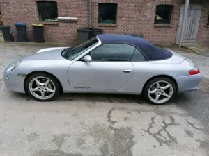 Porsche 996 911 Carrera 4 Cabrio