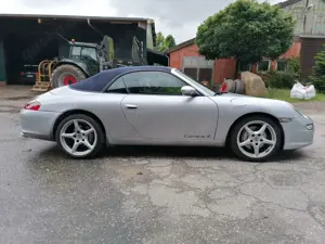 Porsche 996 911 Carrera 4 Cabrio Bild 3