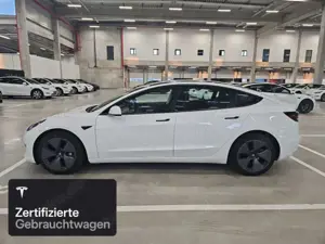 Tesla Model 3 Long Range AWD Bild 3