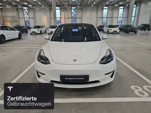 Tesla Model 3 Long Range AWD Bild 2
