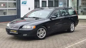 Volvo V70 2.4 Automatik T5 Momentum * 260 PS* Bild 3