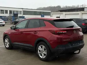 Opel Grandland X 1.2 Euro6 Navi Spurhalte Lenkradhz Bild 5