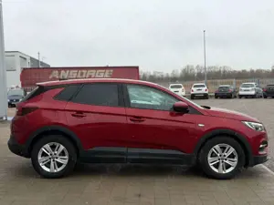 Opel Grandland X 1.2 Euro6 Navi Spurhalte Lenkradhz Bild 3