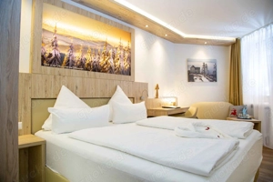 Hotelmöbel und Möbel nach Mass mit Montage vor Ort