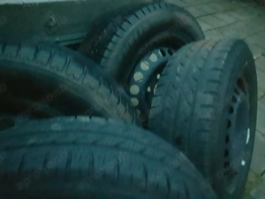 4 x Allwetterreifen  215 15 16 C auf Stahlfelgen VW T5