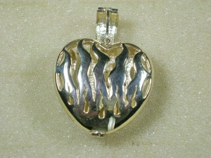 NEU: Medaillon-Herz-Clip-Anhänger 11,55 g 333 Gold mit Diamanten