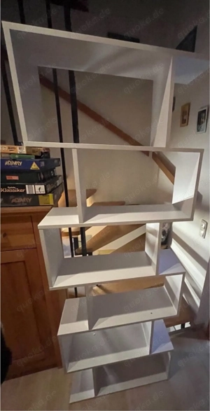 Weisses Regal von Vicco