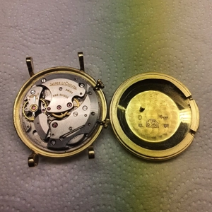 Vintage Jaeger Le Coultre Memovox Alarm Uhr in 18K Gold