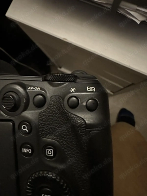 Canon EOS R5 Gehäuse fast wie neu, im Originalkarton Unter