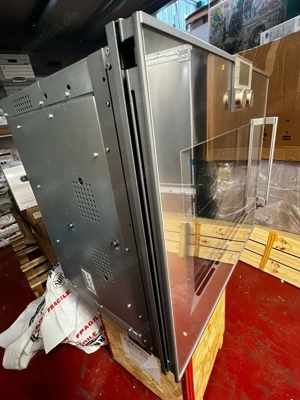 Gaggenau 281 111 Backofen, 76 cm. Ex Display und unbenutzt