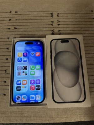 Apple iPhone 15 128GB Schwarz smart phon mit Akkukapazität : 100% zustand neue mit Verpakung