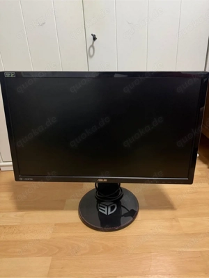 ASUS 24" Monitor - 120 Hz, höhenverstellbar & drehbar