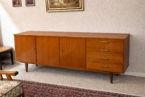 Sideboard aus den 50er Jahren. 
