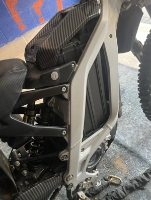  Elektromotorrad sur ron light bee  Bild 3