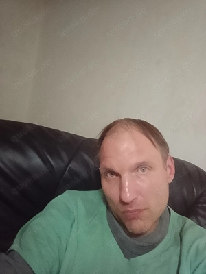 Hey und hallo Du.. ich43 bin heute hier ganz neu u suche hier nach eine ganz natürlichen Frau sexxx