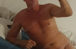 Er 190 bei 98kg sportlich  sucht sie zum verwöhnen 