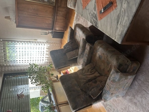 Flohmarkt Ware aus Wohnungsauflösung