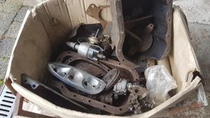 Einige Teile für Austin Oldtimer 
