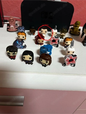 stranger things kinder joy 