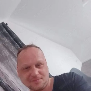 Ich suche eine Herrin die mich zum Sklaven abrichtet 