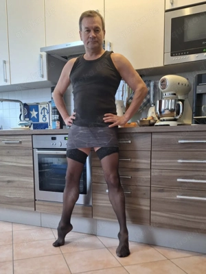 Welches Paar MM oder Männergruppe sucht einen Sexsklaven?