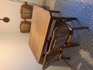 Tisch mit 4 Stühlen massiv Bild 5