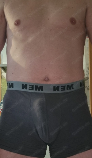 Suche Kleine schlampe  in Nylons und Anal Bumsen.  Gibts dich .