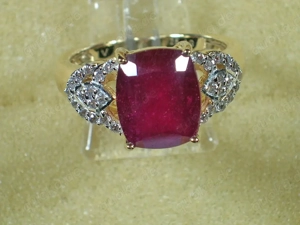 NEU: Ring Größe 18   57 925 Silber vergoldet Rubin + Zirkon