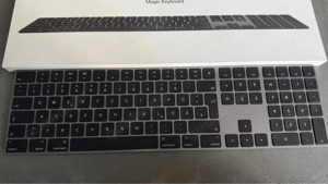 Apple Magic Keyboard