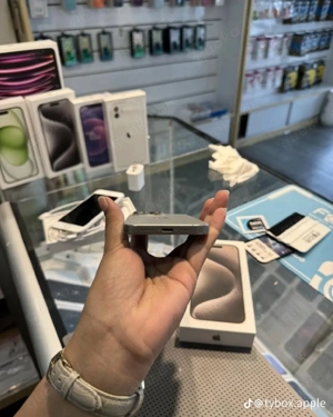 iPhone 15 Pro   256 GB   100% Akku   Top Zustand