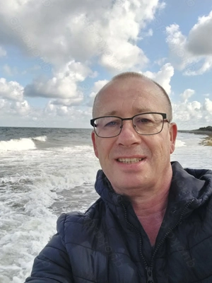 Suche netten älteren aktiven Senior 